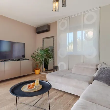 Privepolai By Guide Вілла