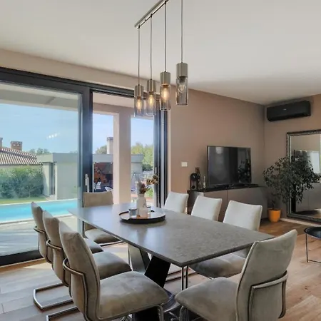 Privepolai By Guide Villa Pula