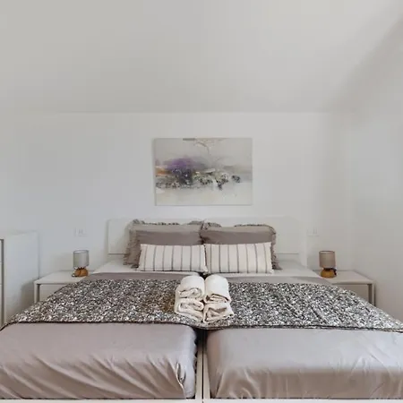 Privepolai By Guide Villa *