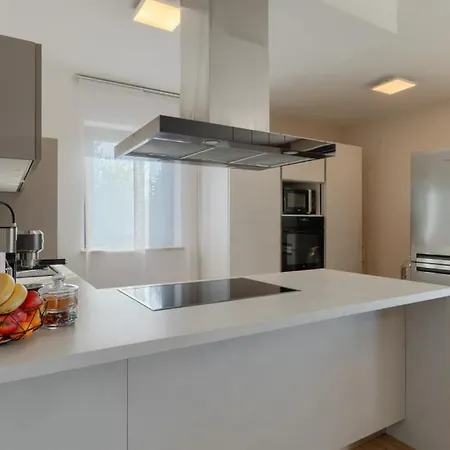 Villa Privepolai By Guide