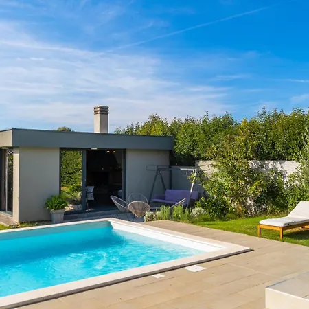 Privepolai By Guide Vila Pula