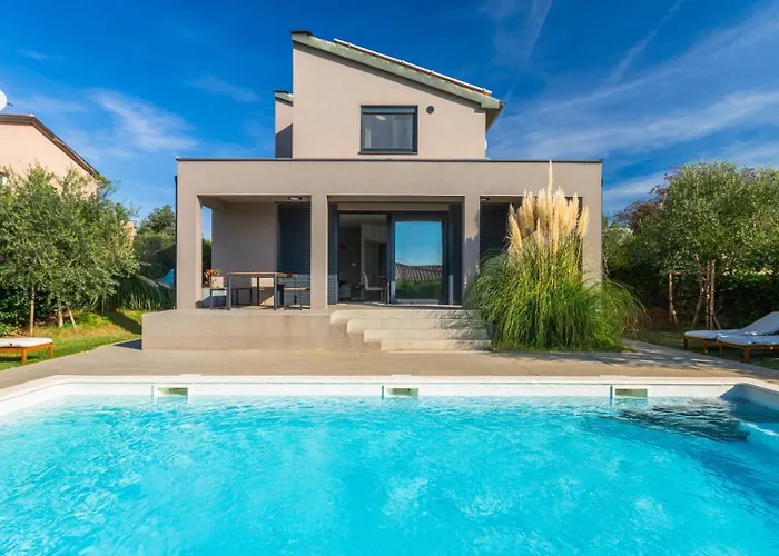 Privepolai By Guide Pula