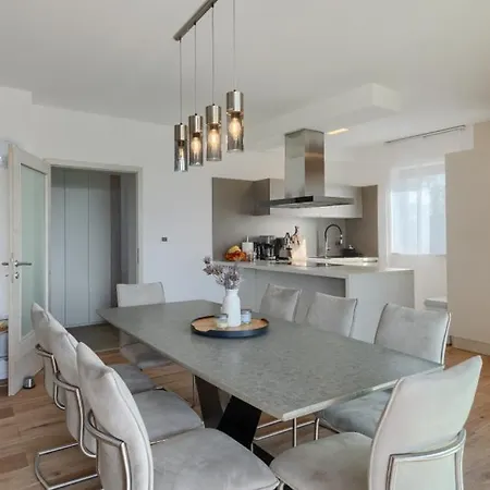 Privepolai By Guide Villa Pula